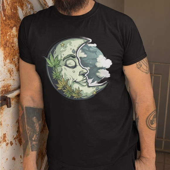 Black Short Sleeve Graphic Print T Large Green Sleepy 420 Moon flowers & dreams - Picture 2 of 8